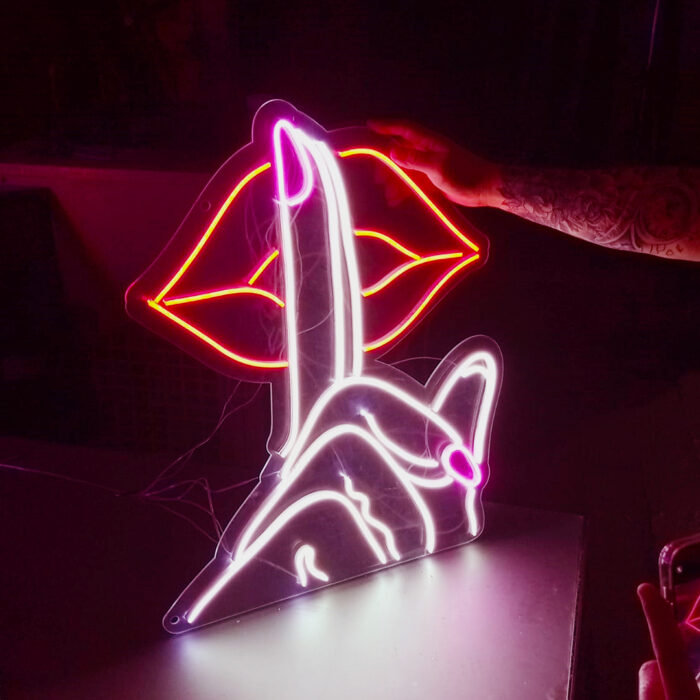 Sessizlik Neon LED Aydınlatmalı Dekoratif Duvar Tablosu, Montaja Hazır